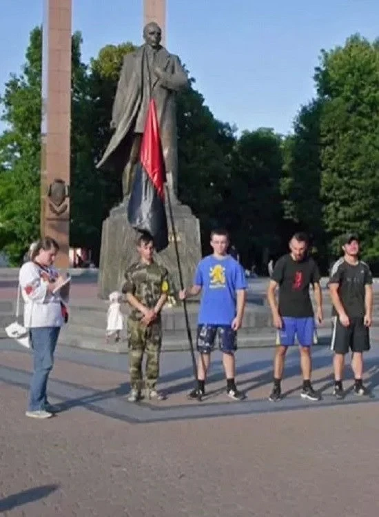 Постер фильма Де фак-то