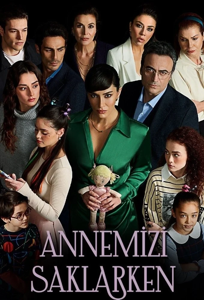 Постер сериалаСкрывая нашу маму