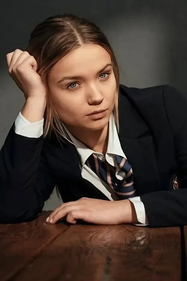 Постер сериалаЕщё вчера мы были детьми