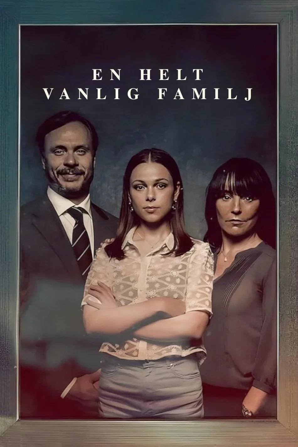 Постер сериалаПочти нормальная семья